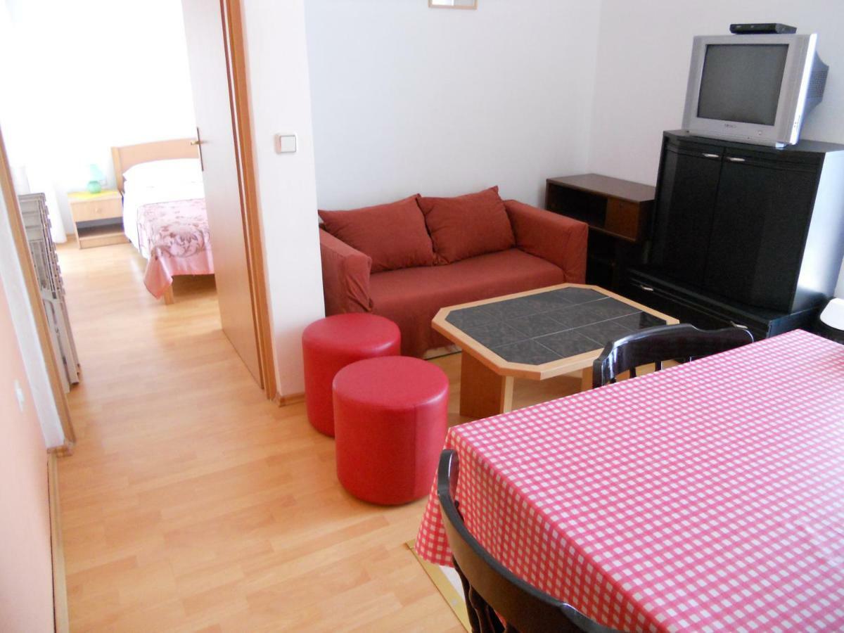 Apartments Violeta Betina  Εξωτερικό φωτογραφία