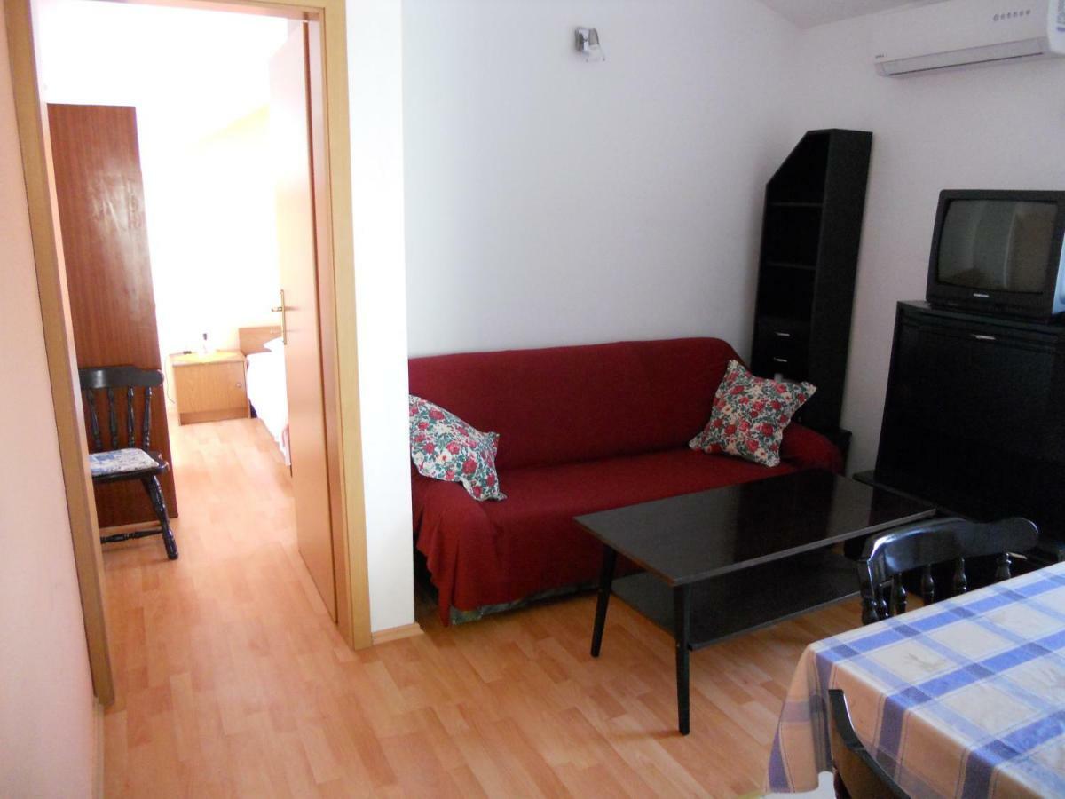 Apartments Violeta Betina  Εξωτερικό φωτογραφία